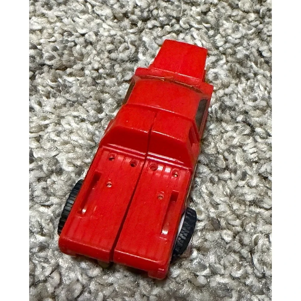 Vintage 1984 Red Pickup Truck Toy Hong Kong Diecast Transformer Car‎ GoBot